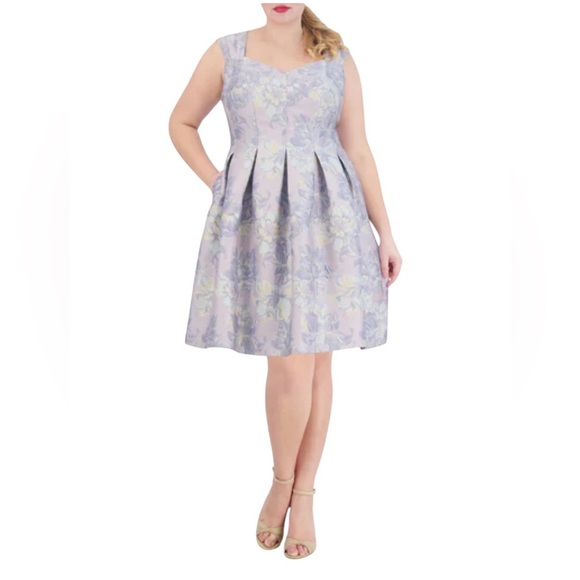 Vince Camuto Dresses & Skirts - NWT Vince Camuto Plus-Size Floral Jacquard Pleated Fit-And-Flare Dress, Size 18